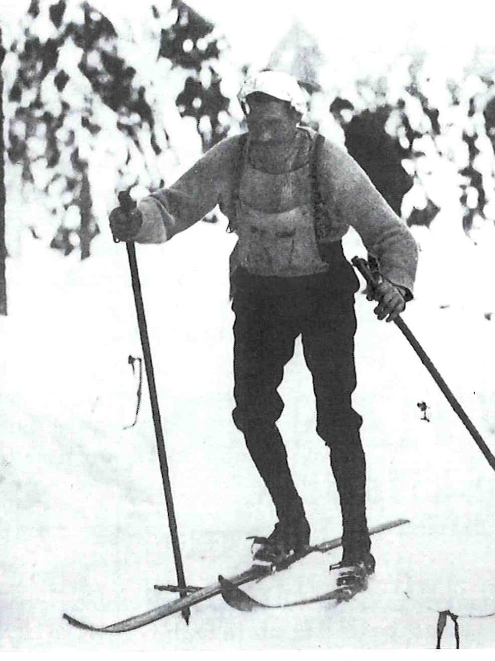 Лыжный спорт в ссср. Московская лига лыжебежцев 1910 г. Первые лыжные гонки 1767 г в Норвегии. Ганс Эмахузен. Первые соревнования по лыжам в Норвегии 1767г..