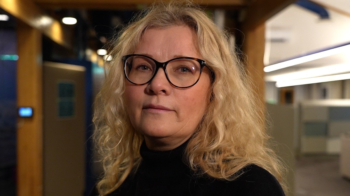 Direktøren bekrefter: Godkjente egen regning