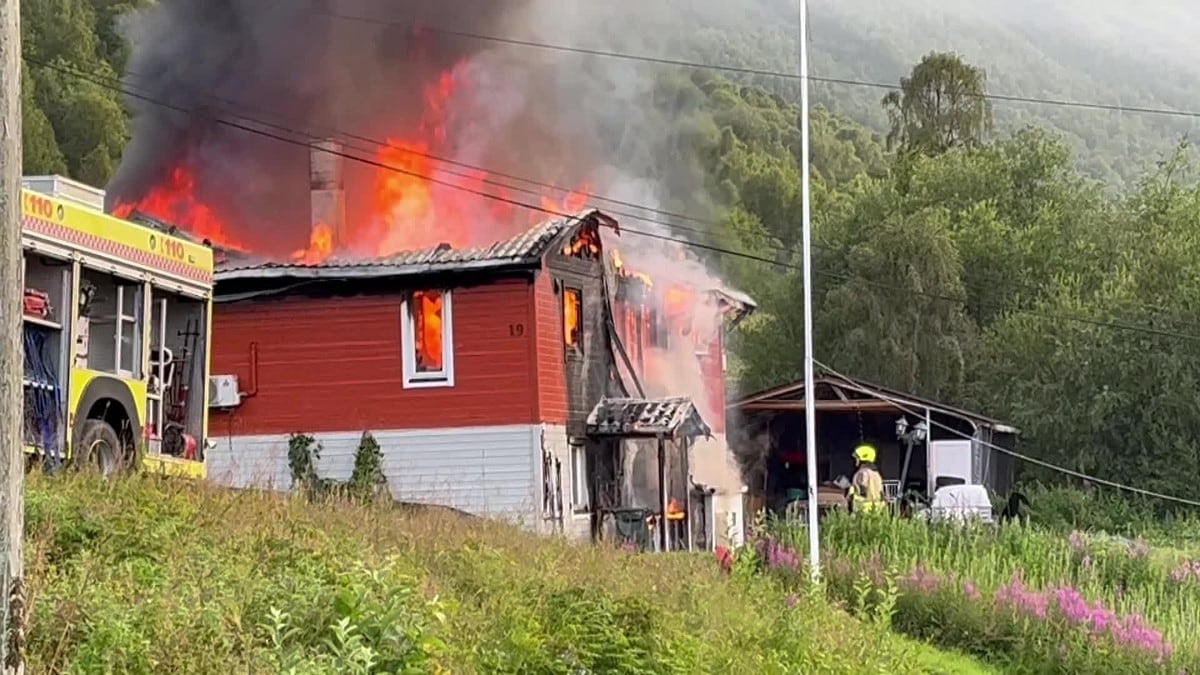 Fleire brannar i Troms: Politiet etterforskar samanheng