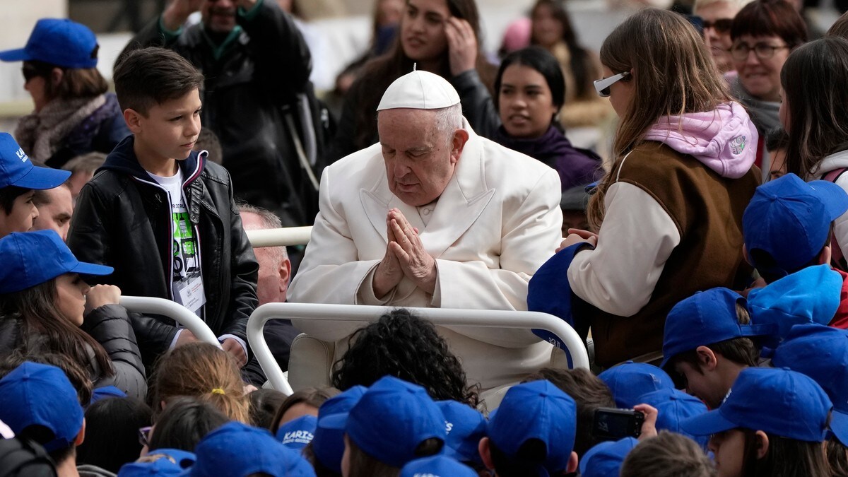 Vatikanet: Paven har «kvilt godt»