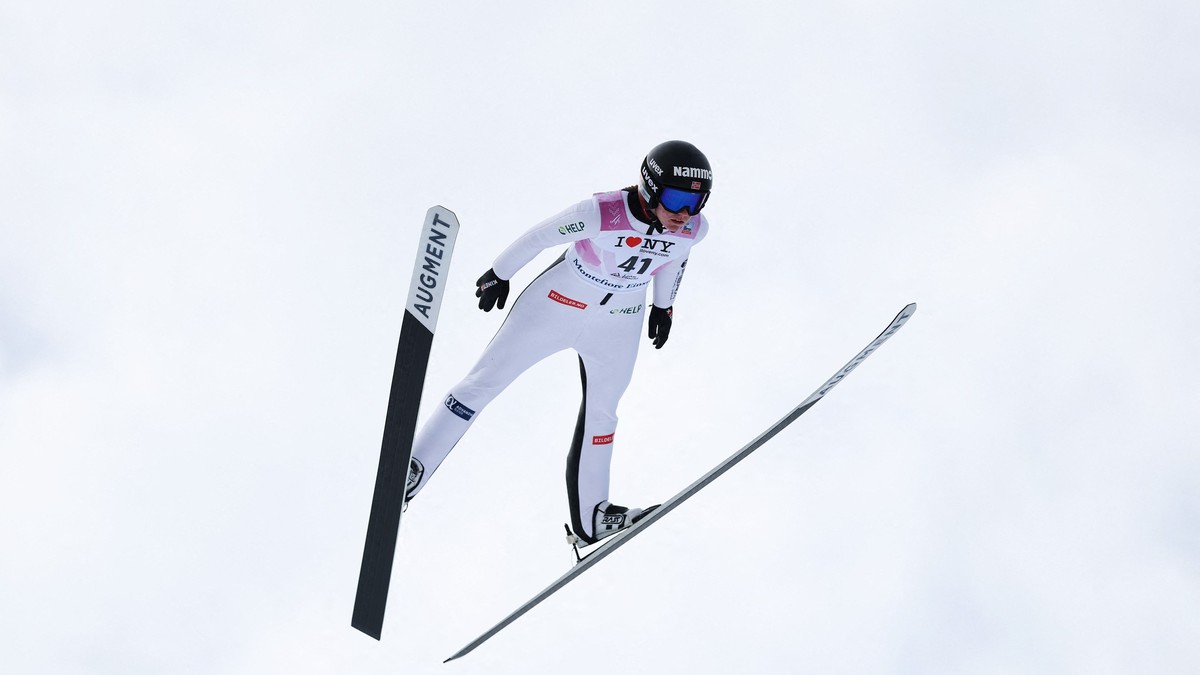 Verdenscuptroppen for kvinner i hopp er klar