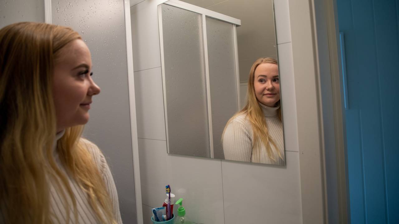 Lotte Katrine Larsen SPEIL