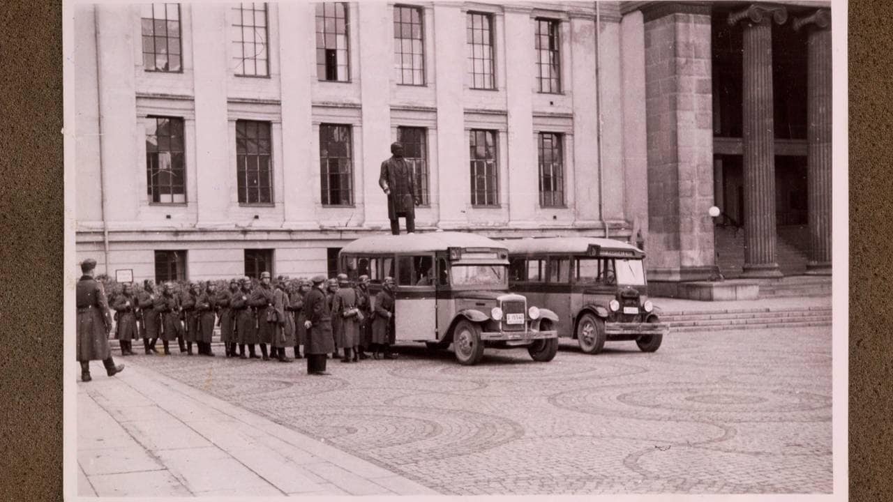 Wehrmacht soldater under massearrestasjonene ved UIO 30. November.