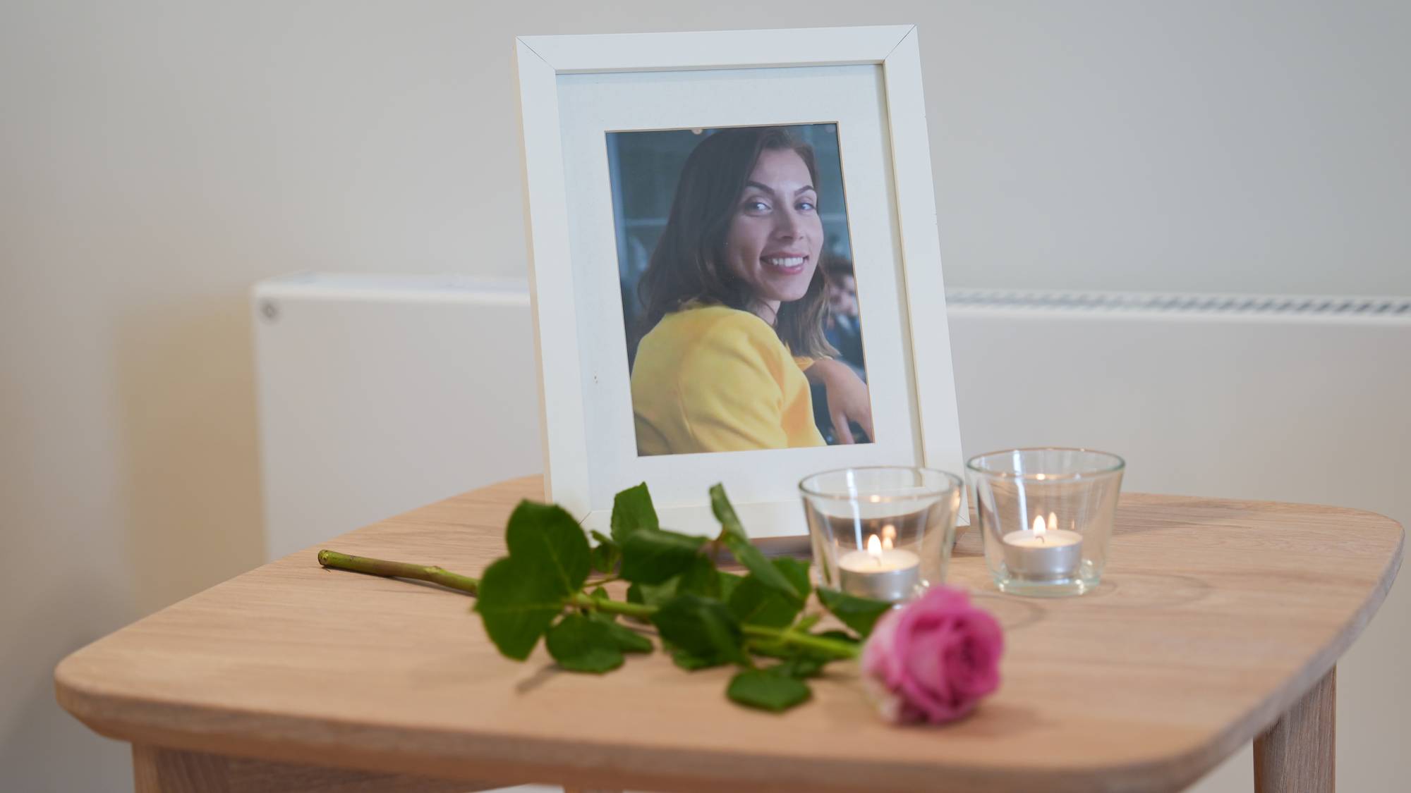 Bilde av Tina Milena Solberg i begravelsen