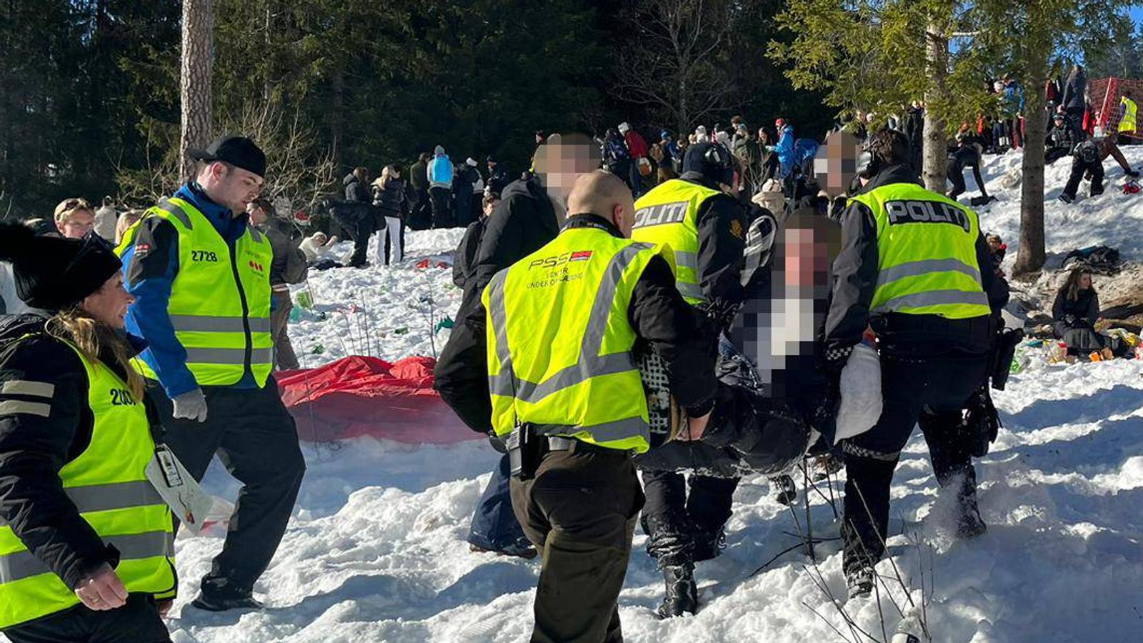 Festbråk Etter 5 Mila Politiet Ber Foreldre Komme På Banen Nrk Oslo Og Viken Lokale Nyheter 