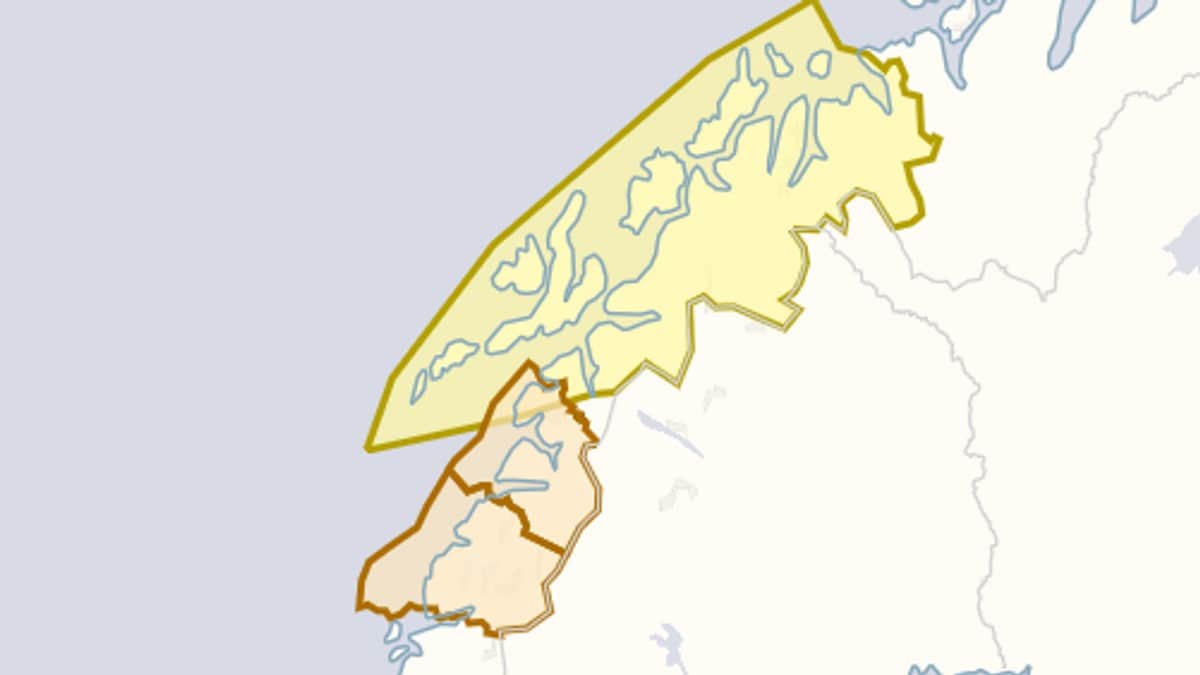 Betydelig sn&oslash;skredfare og kraftige vindkast