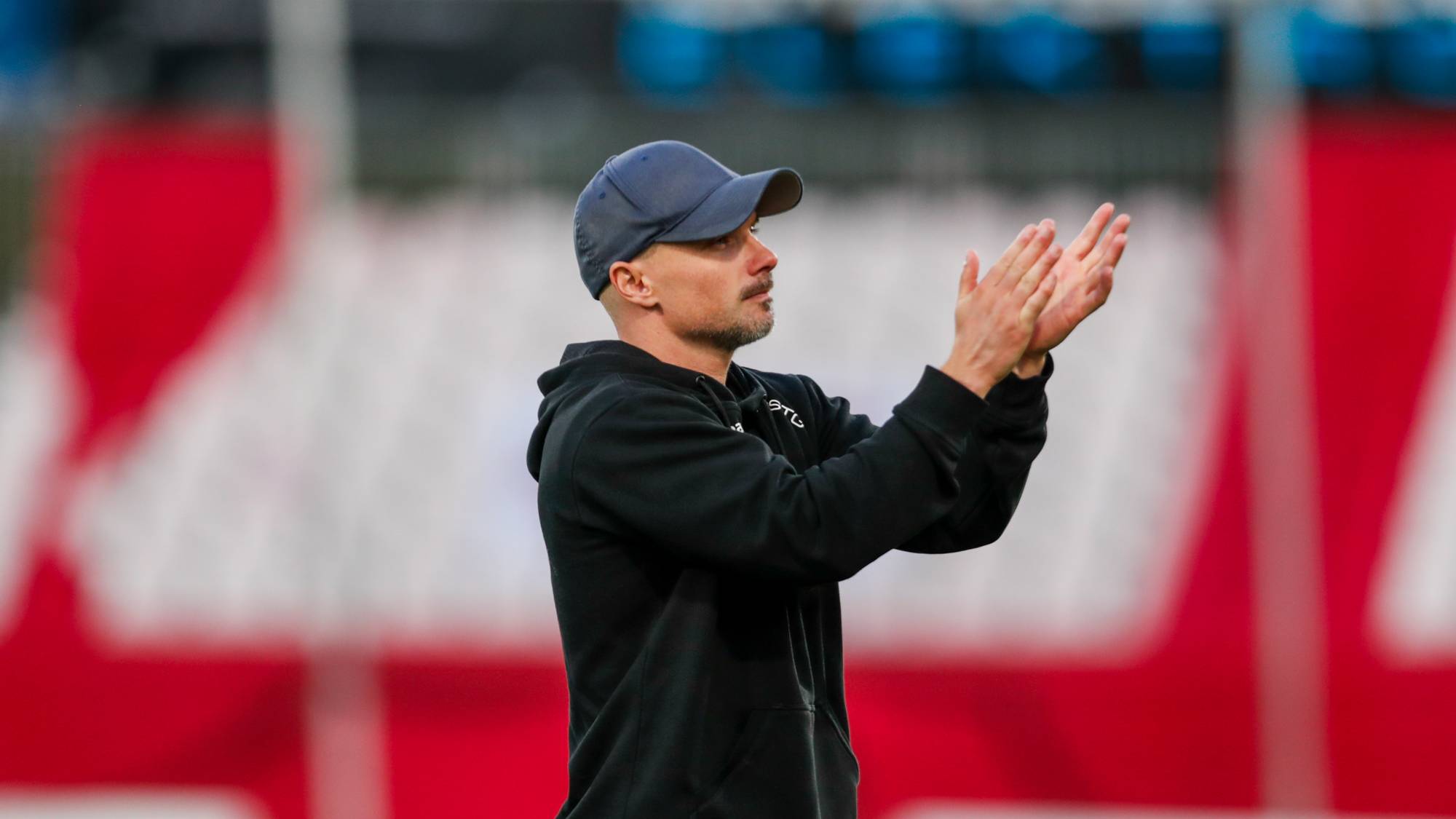 Tromsøs trener Jørgen Vik etter playoff-kampen i Conference League-kvalifiseringen