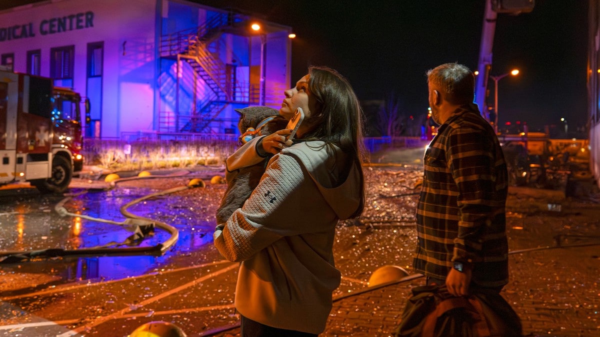 Dødelige angrep i Ukraina og Russland mens fredsforhandlinger fortsetter