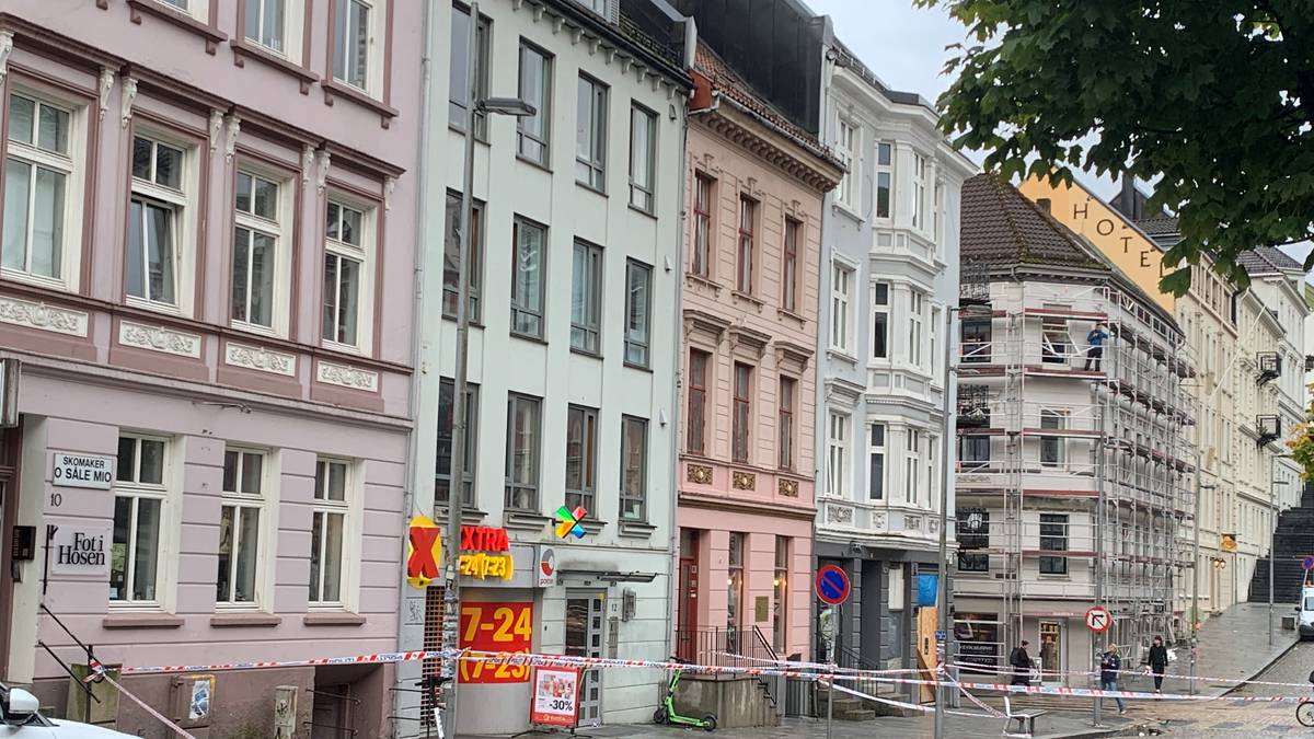 Evacuating several apartment buildings in the center of Bergen – wall is in danger of collapsing – NRK Vestland