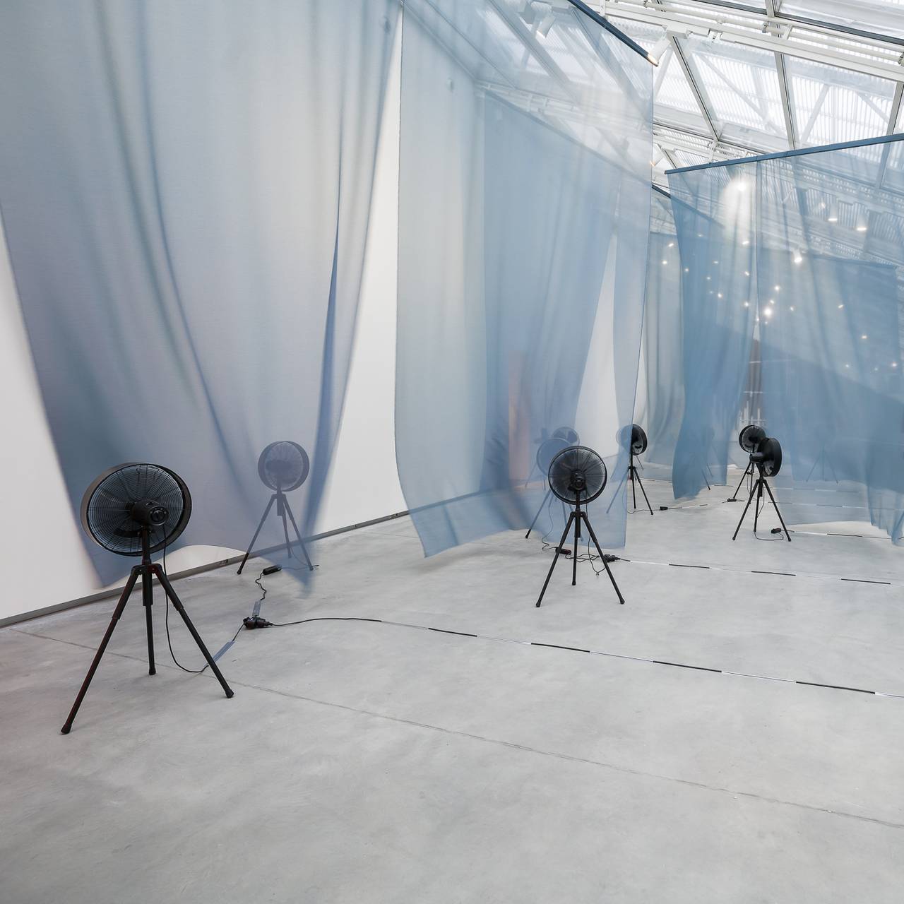 Fra utstillingen «RE_____» av Sissel Tolaas på Astrup Fearnley Museet