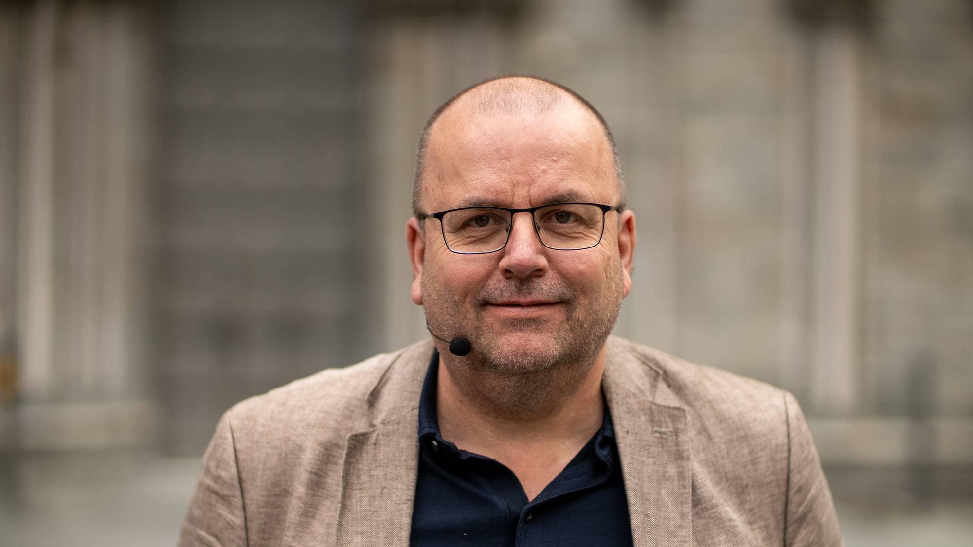 Arve Hjelseth for Kompass NRK P2 under Olavsfestdagene 2024
