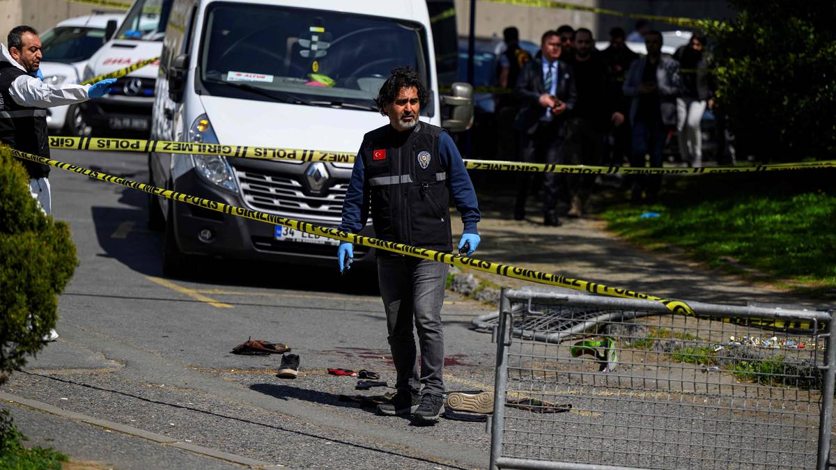 Skyting utenfor det israelske konsulatet i Istanbul – minst en person drept