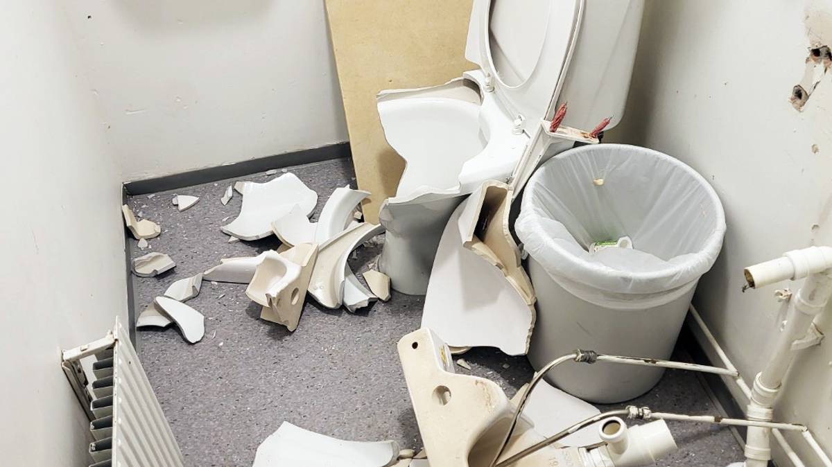 Garderobane blei pussa opp for to år sidan: – Vanskeleg å forstå