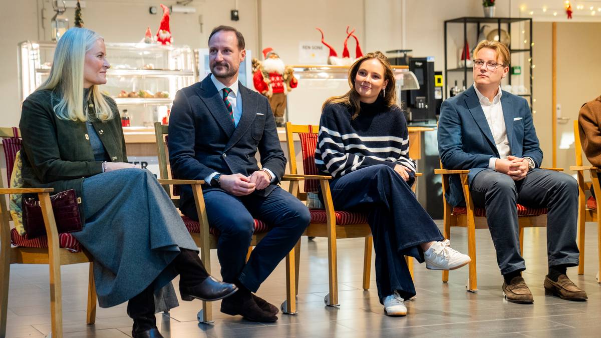 Overrasket i siste liten – kronprinsfamilien stiller på mottakelse