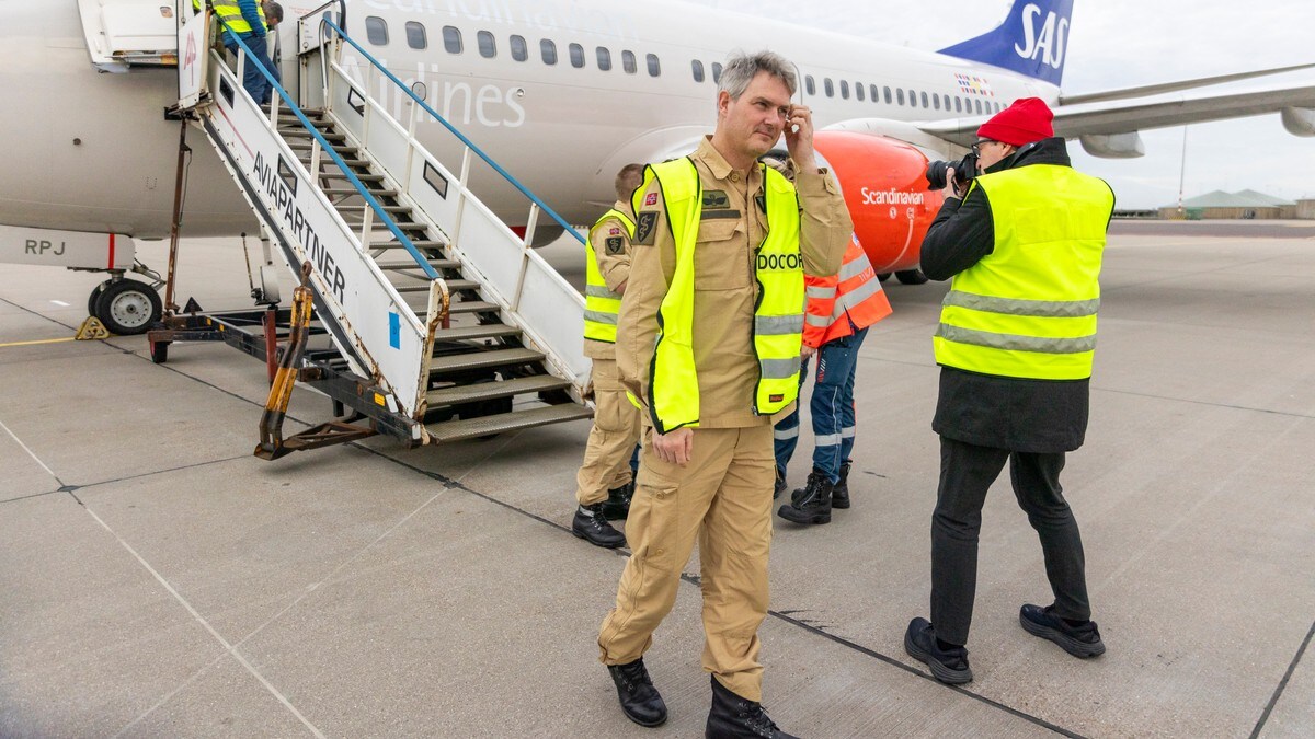 Fra et gammelt SAS-fly behandler Håkon skadde ukrainere