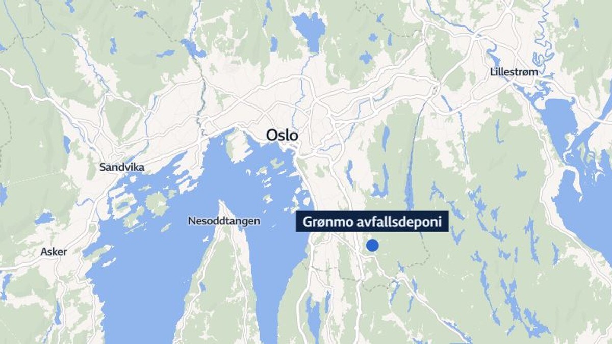 Brann i avfallsdeponi: – Fare for smell og mindre eksplosjoner