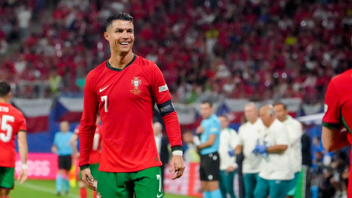 Stadfesta: Cristiano Ronaldo med ny kontrakt med Al-Nassr