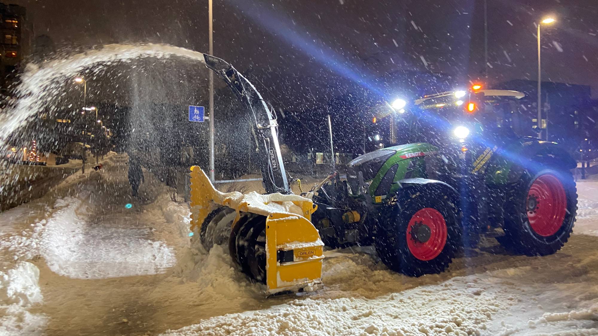 Snø Rellingen Rekord-snøfallet i Oslo: – Vil ta flere uker å kjøre bort snøen, ifølge ...