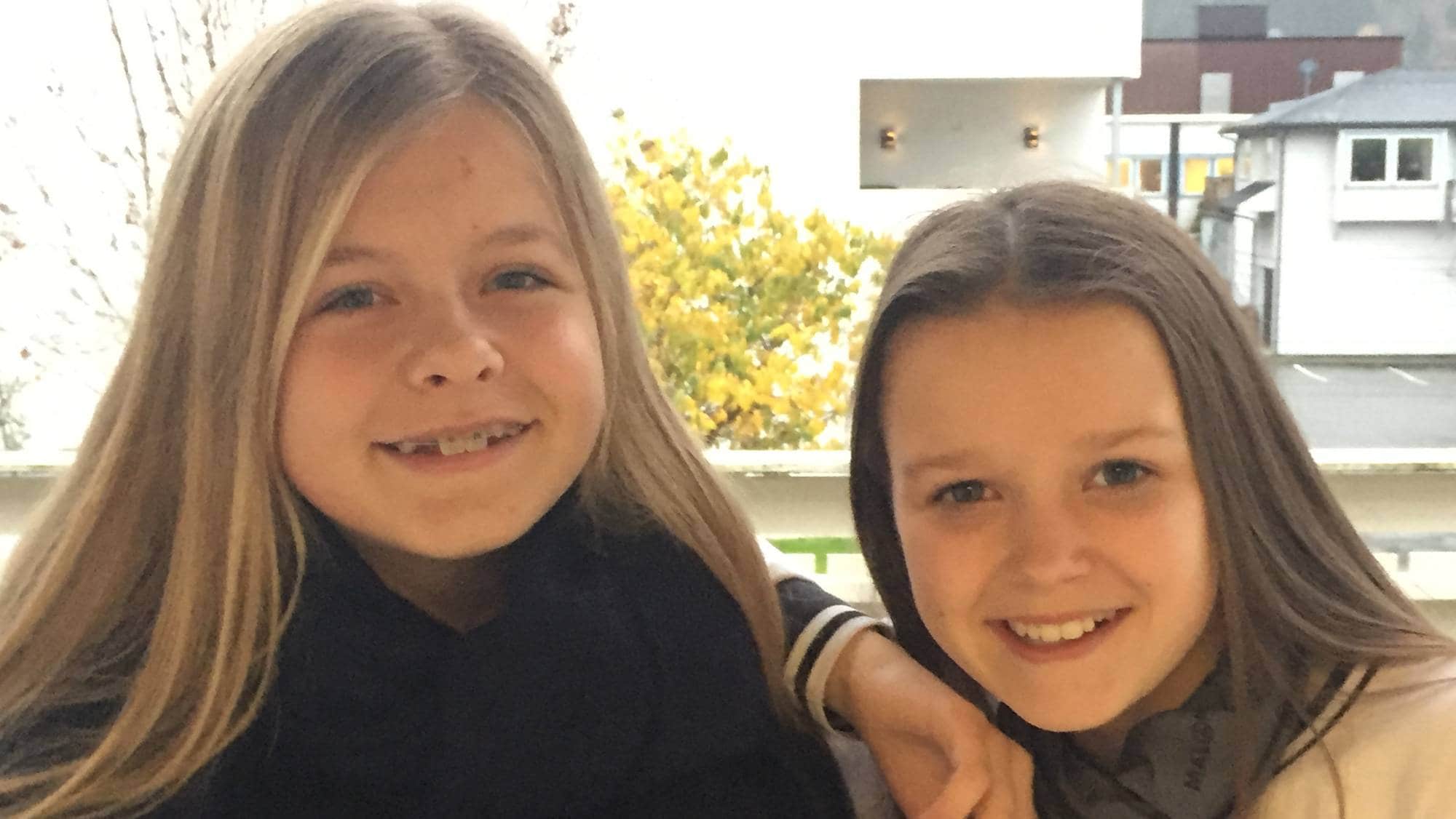 Vilde Hjelle (13) og Anna Naustdal (12)