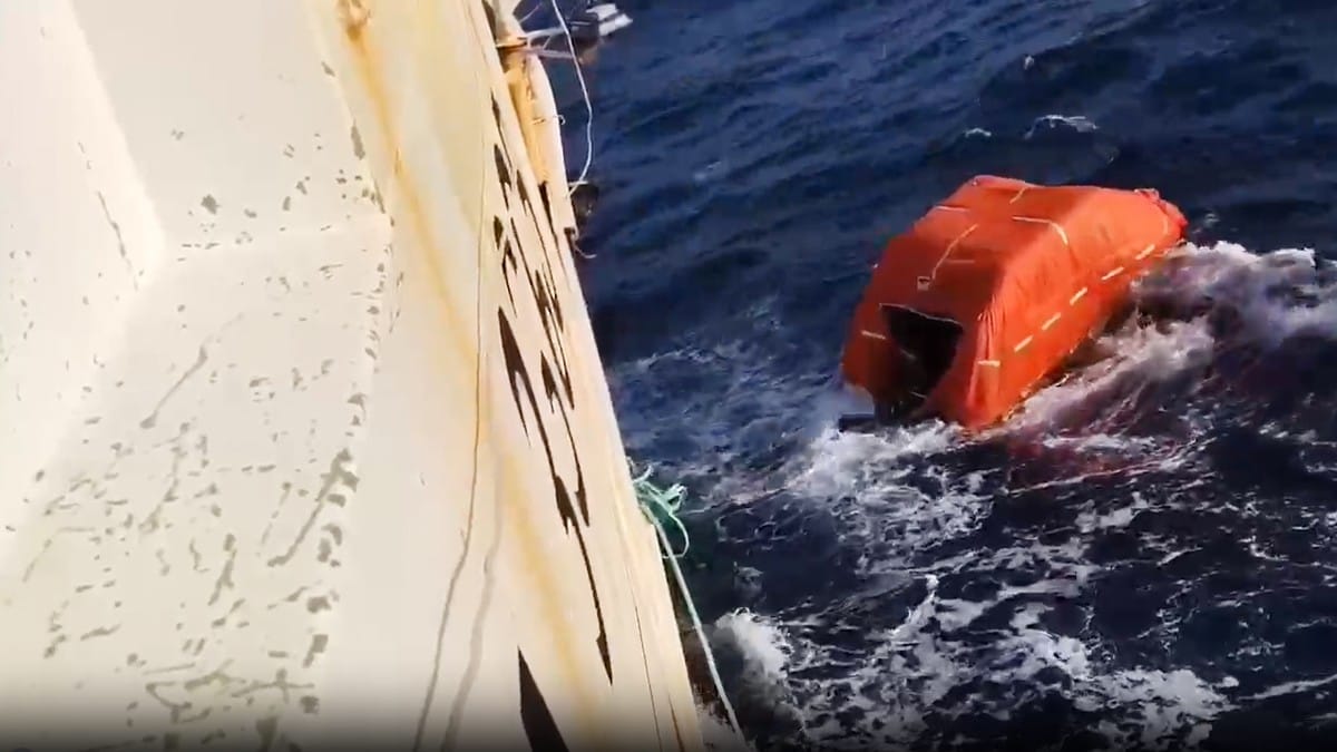 Dramaet i Sør-Atlanteren: Her er ein av flåtane frå skipet som gjekk ned