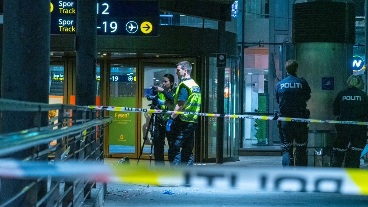 Tenåring kritisk skadd etter knivstikking ved Oslo S