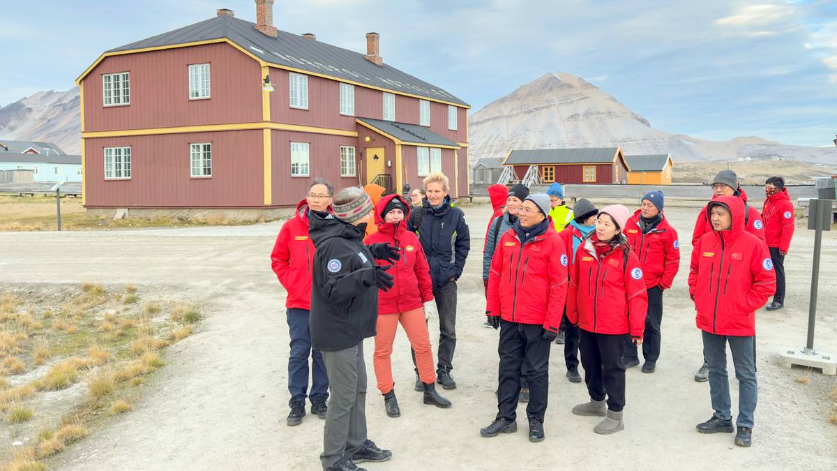 Kinesisk viseminister besøkte Svalbard: – Norge må trå varsomt