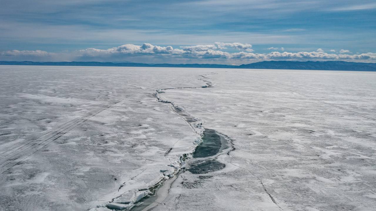 Is på Bajkalsjøen