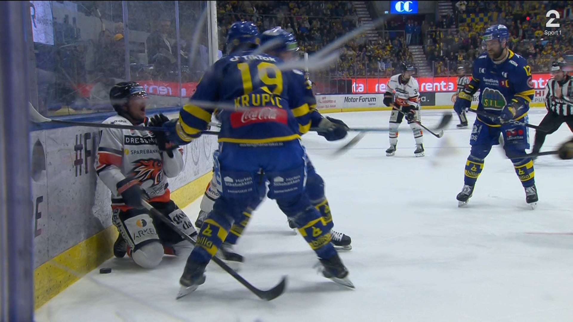 Måtte sy i tannkjøttet etter dette: – Vondt å spise