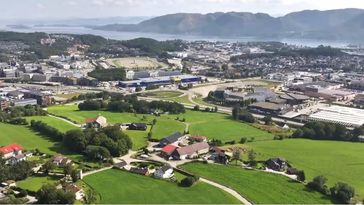 Vil grave opp og flytte dyrket mark for å bygge boliger: – Dette er hellig jord
