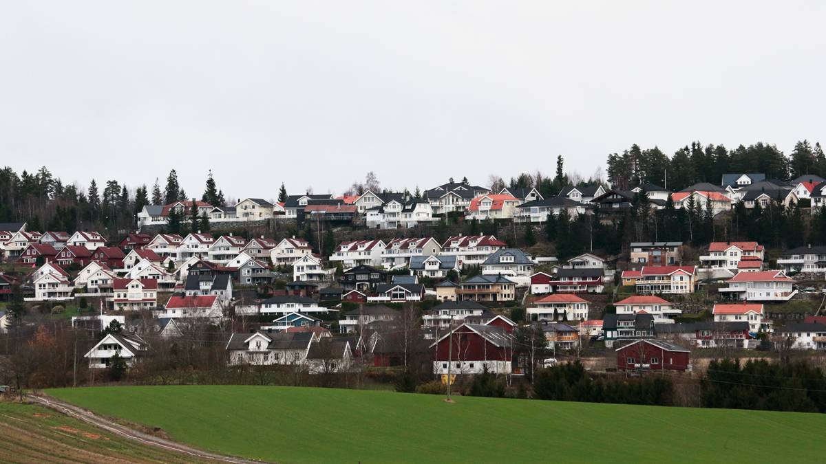 Bustadprisane fall med 0,5 prosent i november