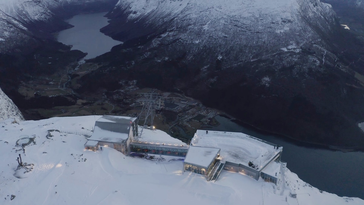 Speedglider-flygar omkom i ulykke i Loen