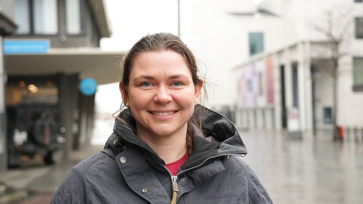 Mari ønsker at aksjer og pensjon var pensum: – Finansverdenen føles som en lukket dør