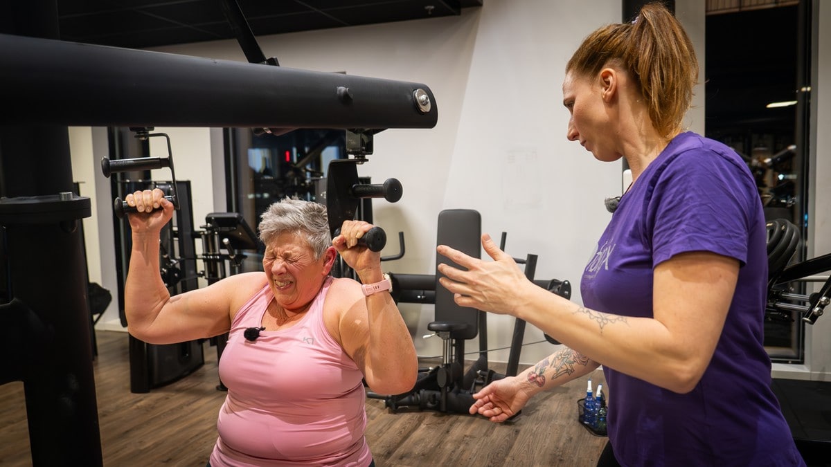 Hevder helsegevinstene er enorme – kvinner bør løfte tungt