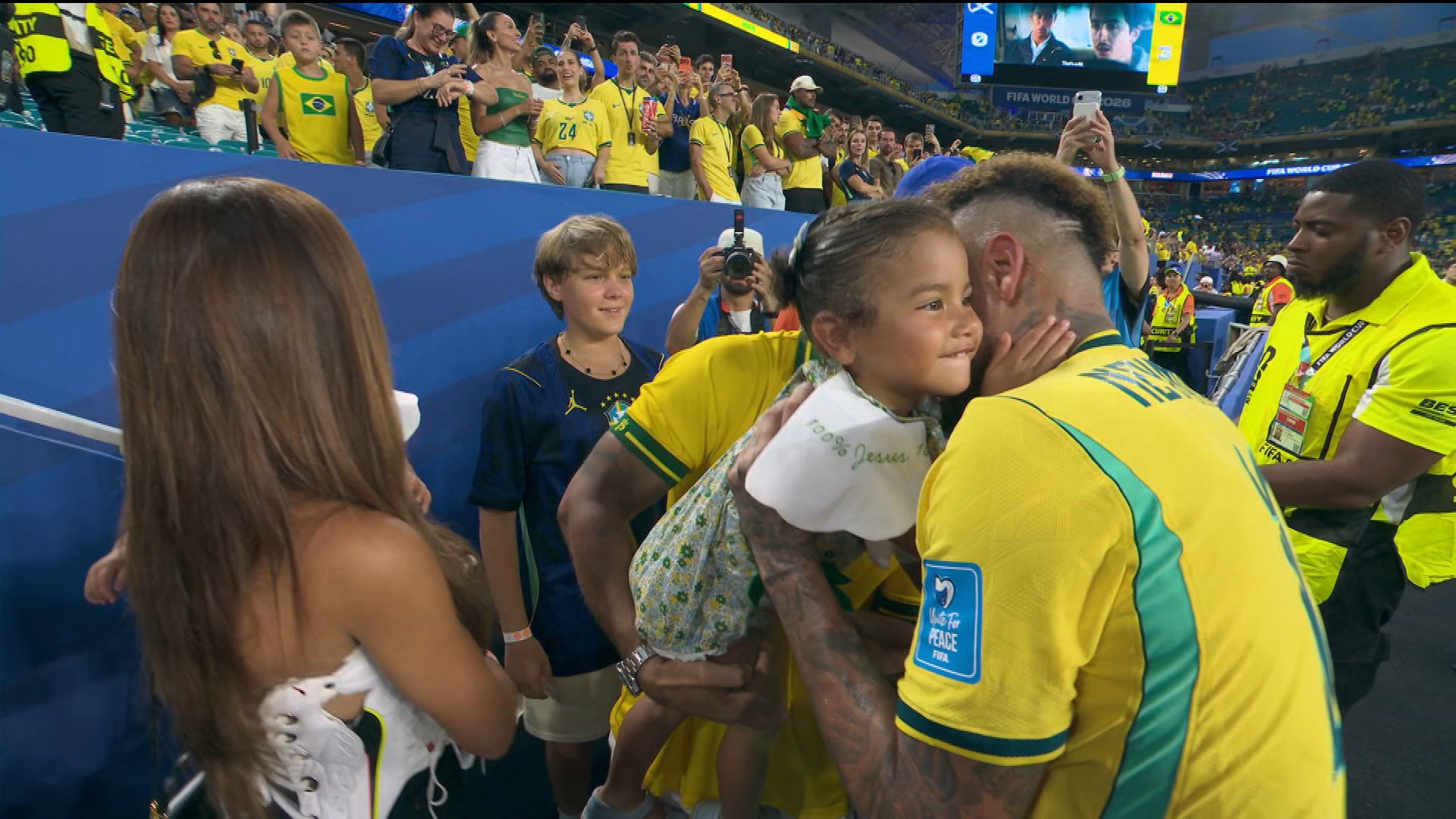 Emosjonelt comeback for Neymar – feira med familien