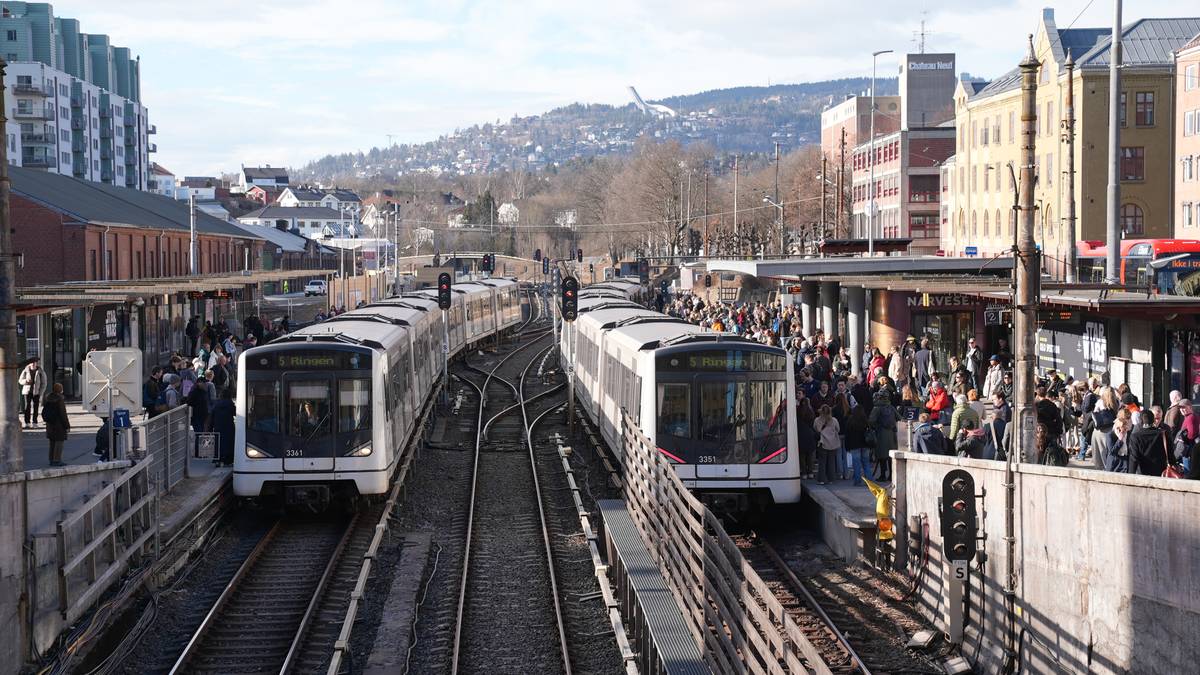 Torsdag bør du komme deg hjem før klokken 17.30 om du skal ta T-banen