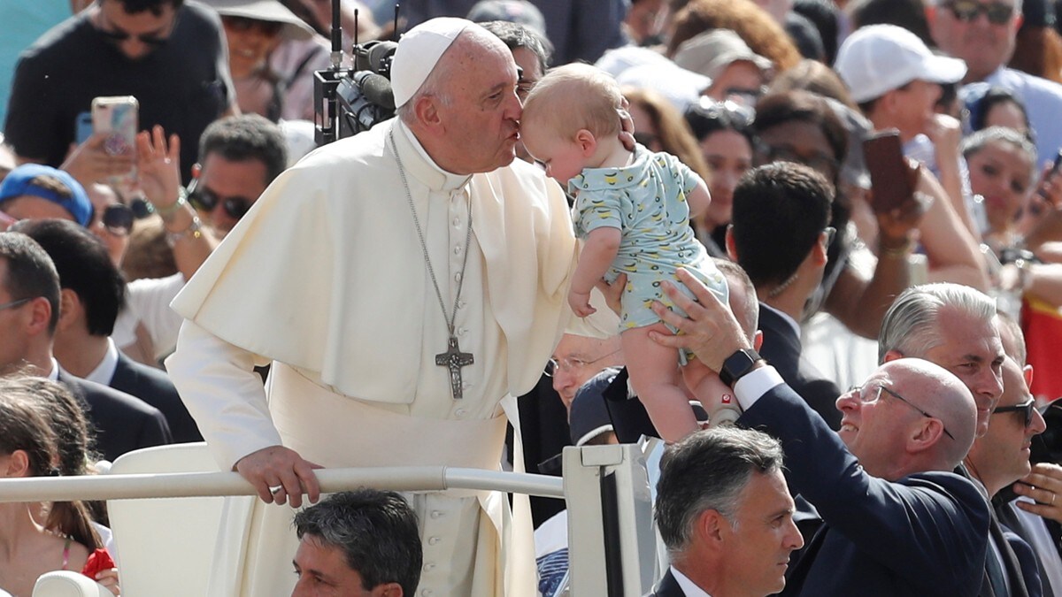 Ny bok: Ingen pave i moderne tid har vært så forhatt som dagens pave Frans