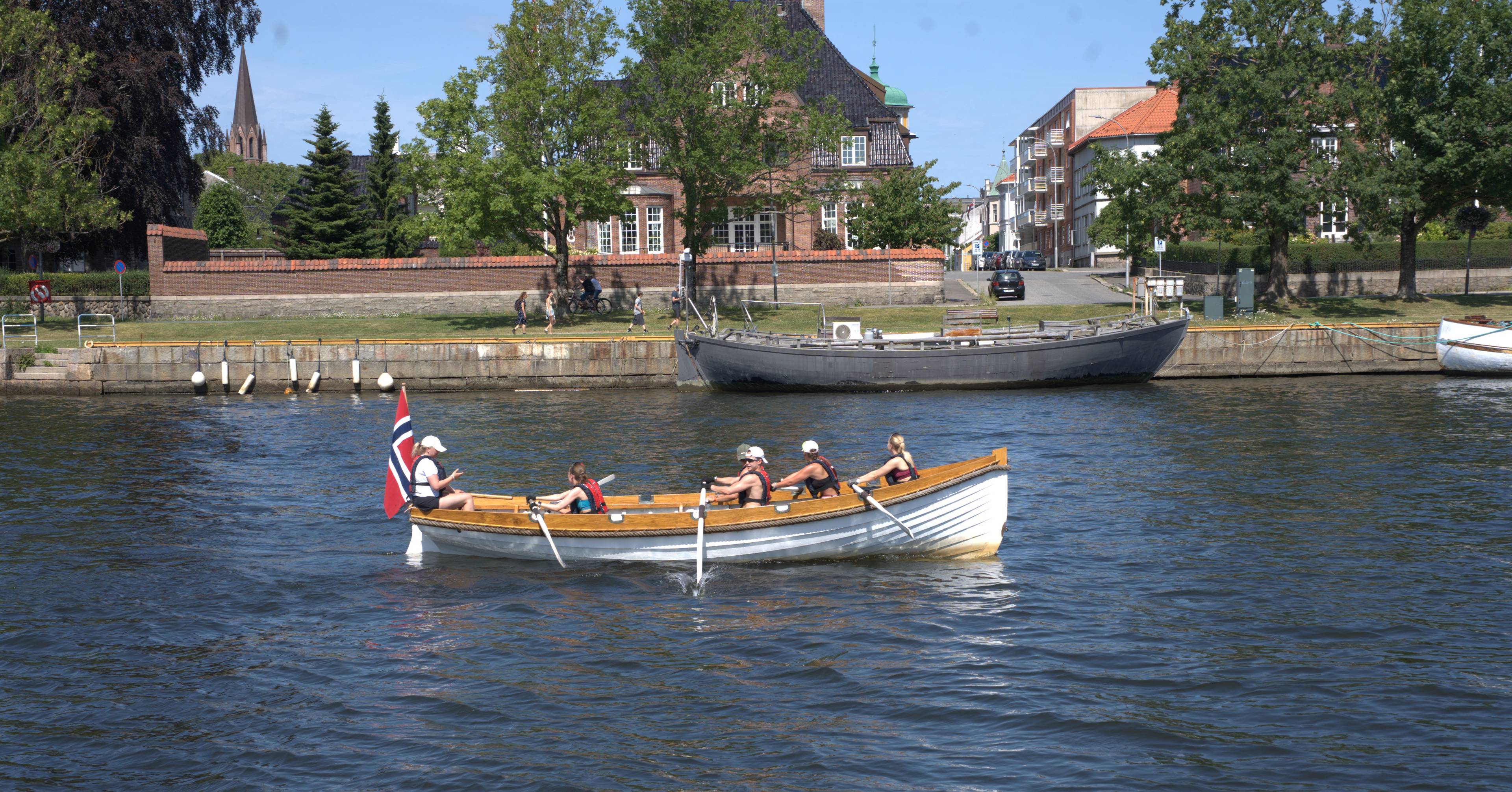 Rodde rundt Kråkerøy