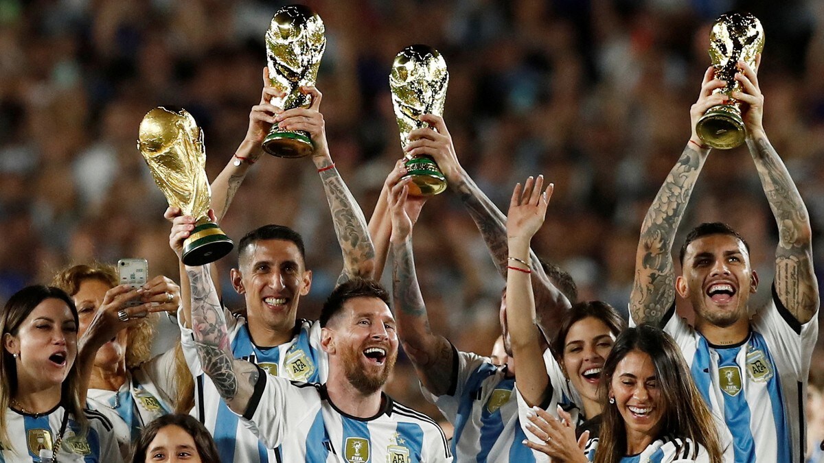 Fotball-VM i 2030 skal spilles i seks land i tre verdensdeler
