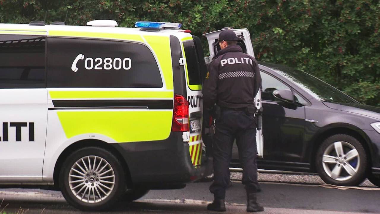 I denne politibilen ble barnefaren plassert etter at han ble pågrepet og siktet for drap på sine to sønner i Lørenskog.