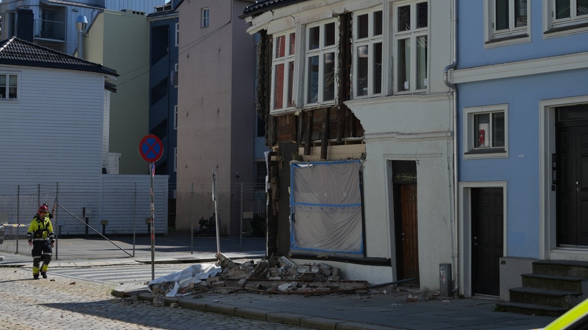 Murvegg har rast sammen i Bergen sentrum