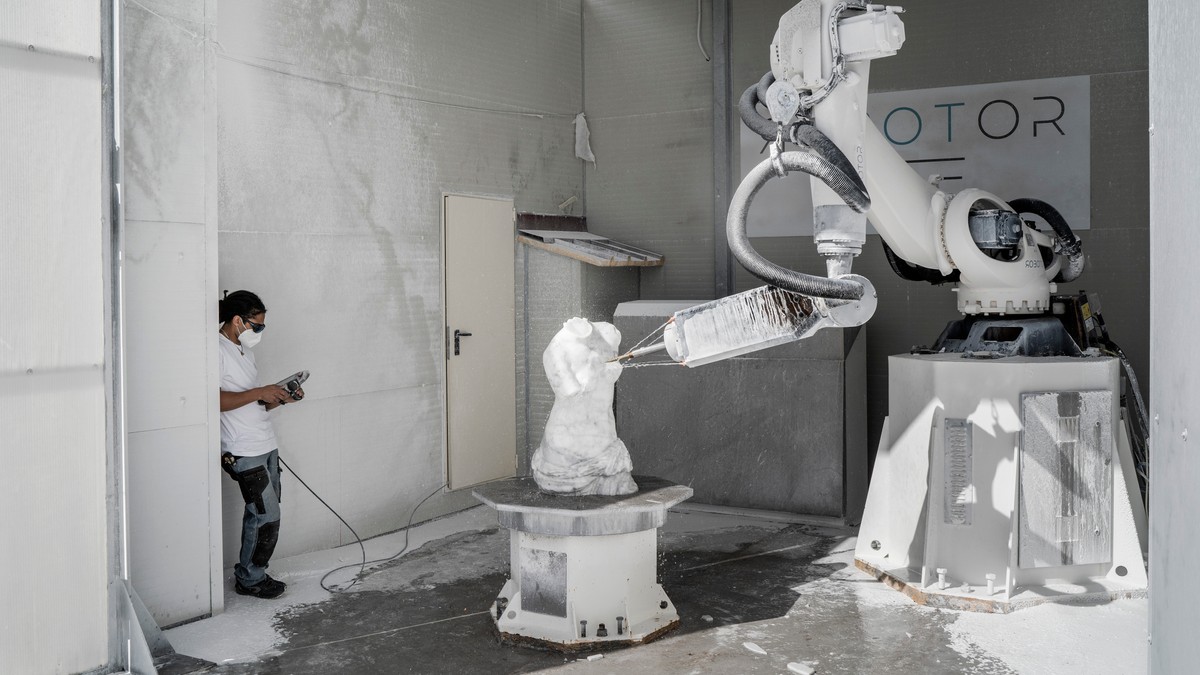 Roboter erstatter skulptører: – Hadde Michelangelo sett dette, hadde han revet av seg håret