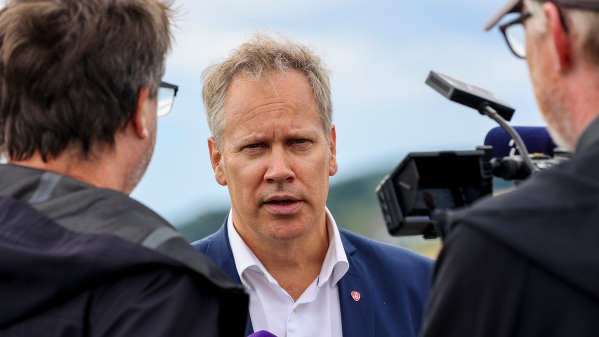 Samferdselsministeren om dødsulykken på E8: – Dypt tragisk