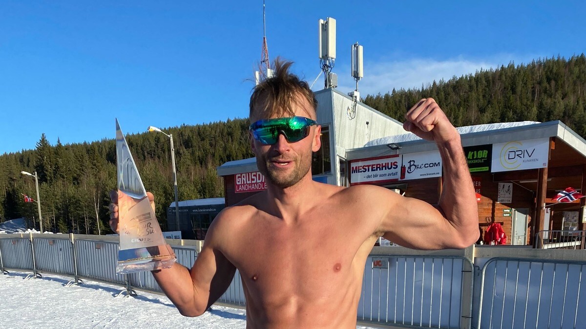 Northug overrasket med Tour de Ski-trofé: – Den skal jeg ligge med i natt
