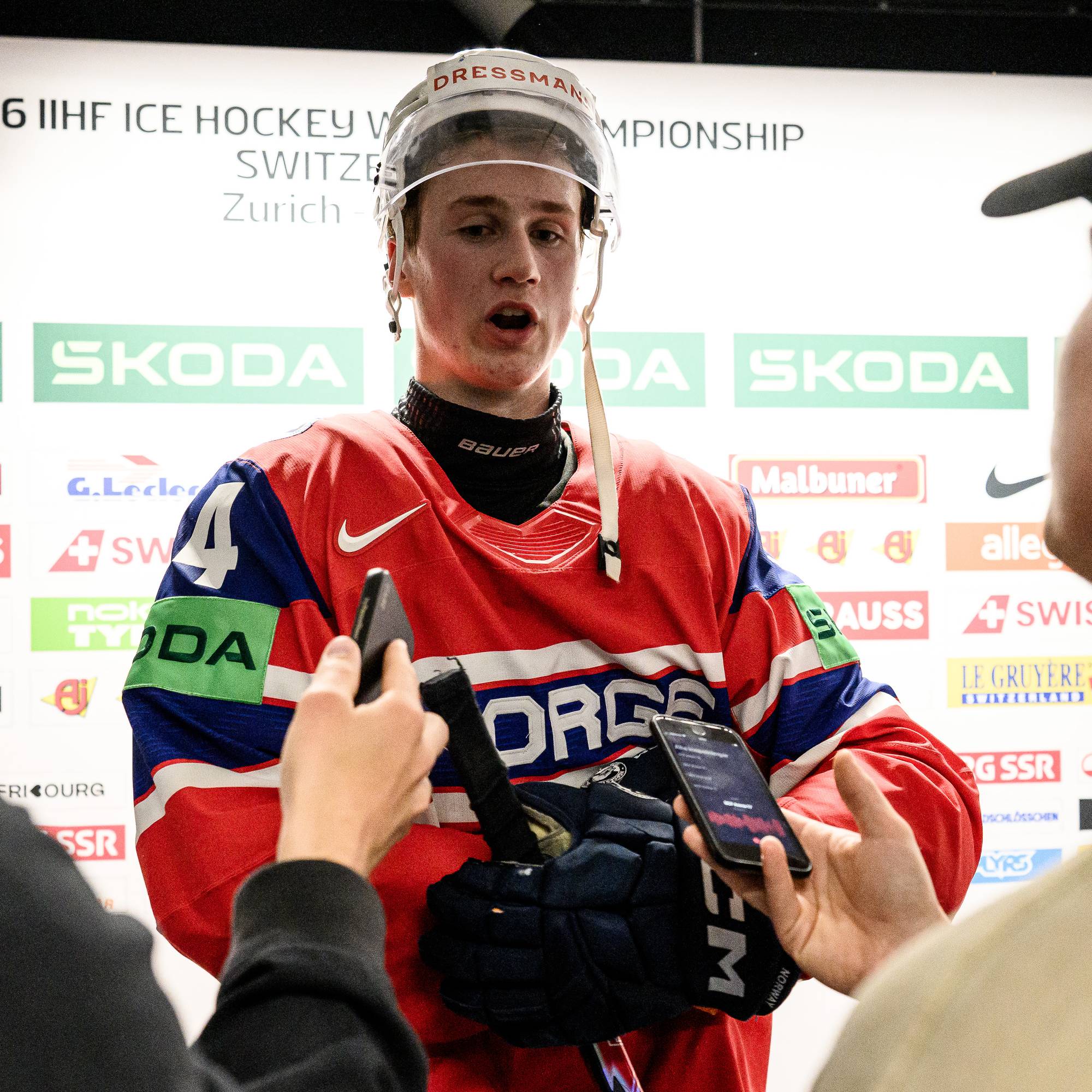 Tinus Luc Koblar i aksjon for Norge