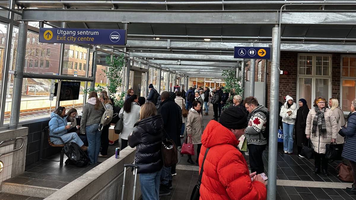 Togtrøbbel på Vestfoldbanen: Blir stengt i timesvis