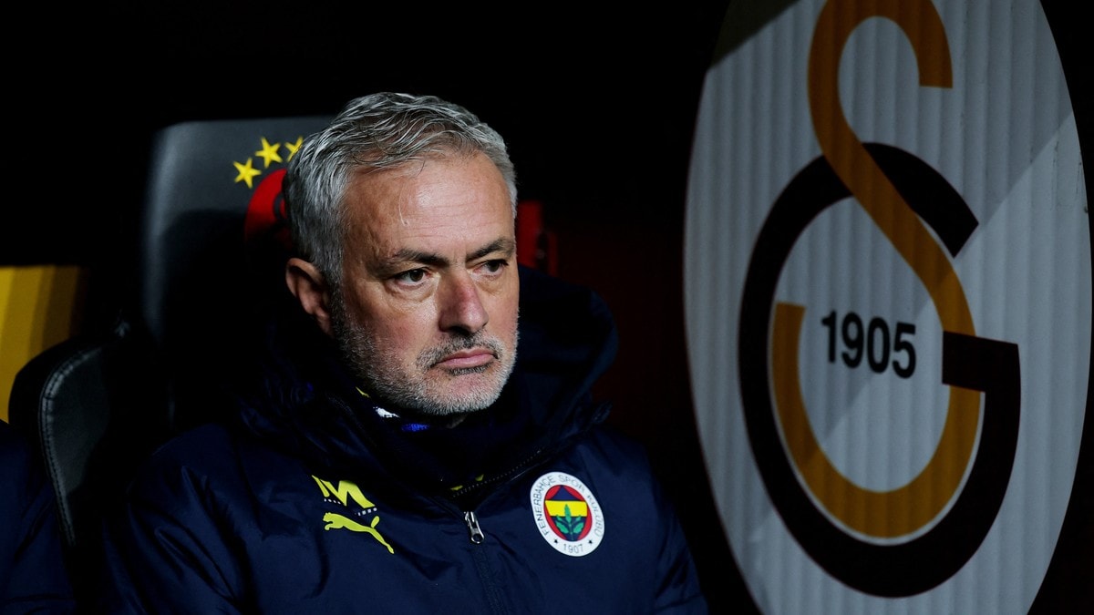 Galatasaray sier de vil anmelde Mourinho for rasisme