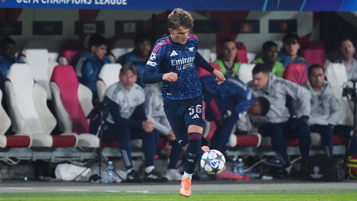 15-åring ble tidenes yngste debutant da Arsenal slo Slavia Praha