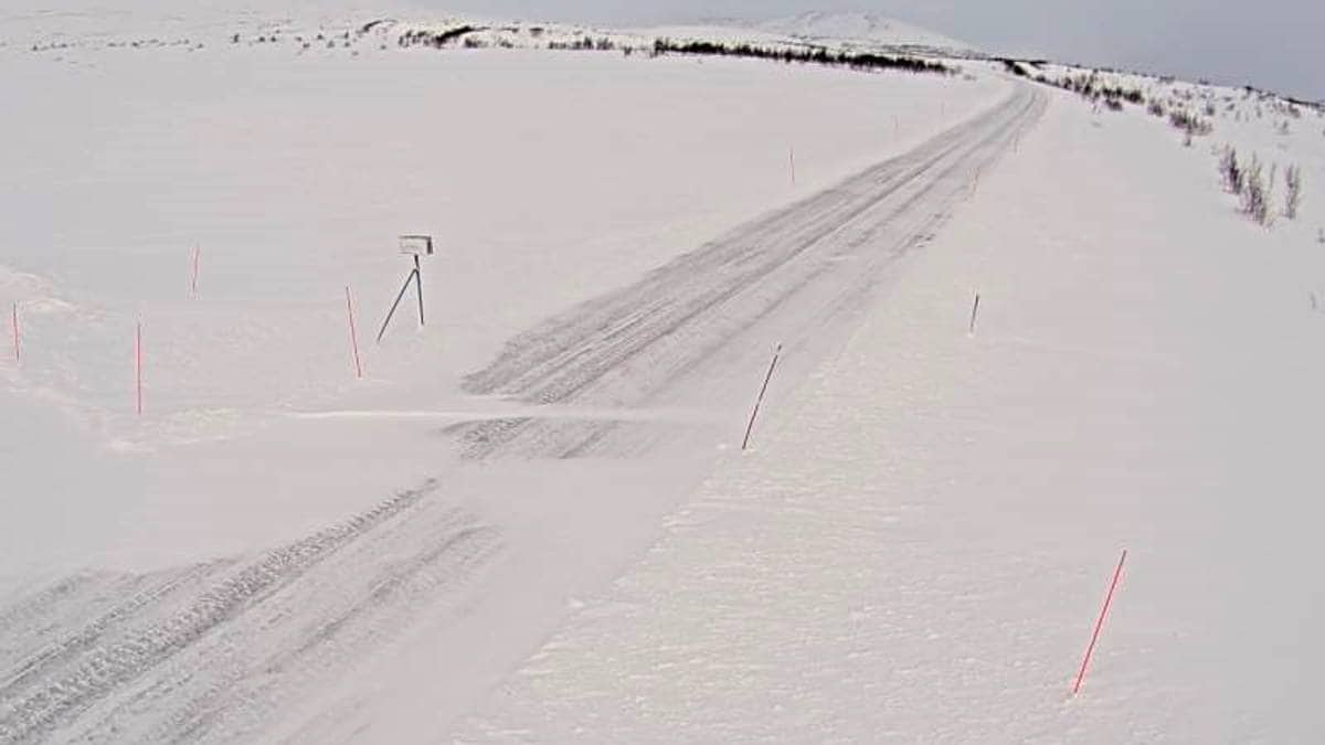 Kolonnekjøring på E6 Saltfjellet – NRK Nordland