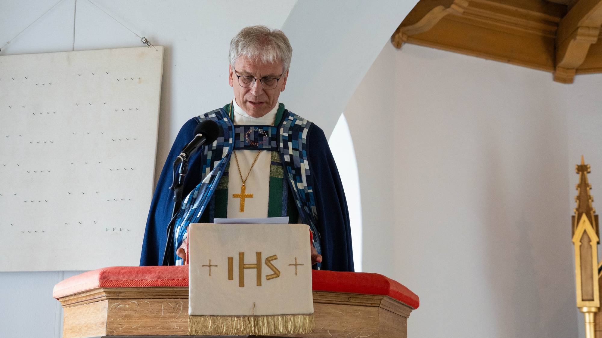 Olav Fykse Tveit, Preses i Den norske Kirke, under 200-årsmarkeringen av den norsk-russiske grensa i Kong Oscar den andres kapell i Grense Jakobselv.