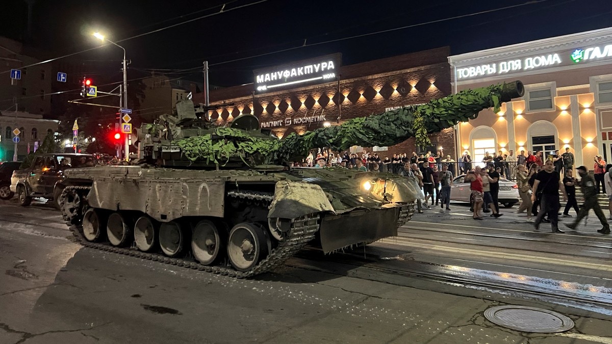 Gjenåpner gatene i Rostov-na-Don lørdag kveld